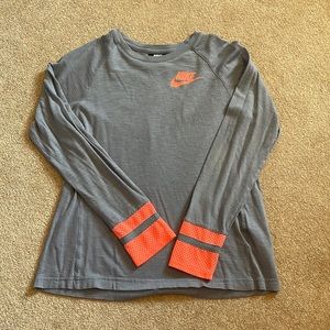 Nike Large Shirt